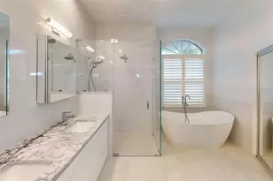 4824 Hanging Moss Ln, Sarasota, FL 34238 - Photo 19