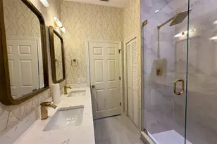 4824 Hanging Moss Ln, Sarasota, FL 34238 - Photo 23