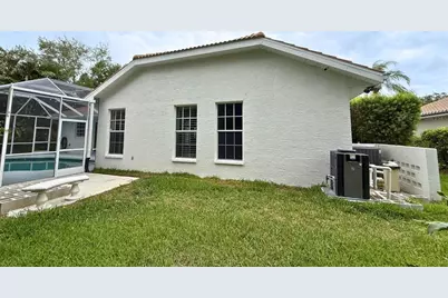 4824 Hanging Moss Lane, Sarasota, FL 34238 - Photo 37