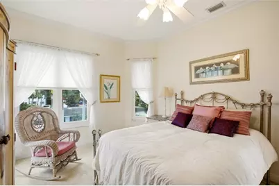 7524 Westmoreland Drive, Sarasota, FL 34243 - Photo 43