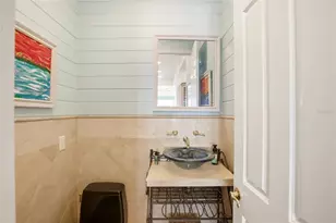 7524 Westmoreland Dr, Sarasota, FL 34243 - Photo 27