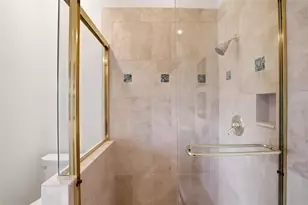 7524 Westmoreland Dr, Sarasota, FL 34243 - Photo 45