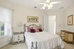 7524 Westmoreland Dr, Sarasota, FL 34243 - Photo 43