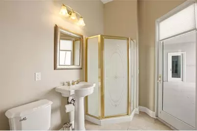 7524 Westmoreland Drive, Sarasota, FL 34243 - Photo 57