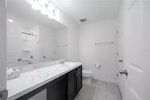 3540 74th Ave Cir E, Sarasota, FL 34243 - Photo 25