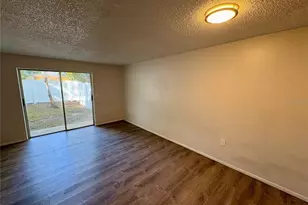 312 57th Ave Dr E, Bradenton, FL 34203 - Photo 5