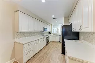 610 Riviera Dunes Way, Palmetto, FL 34221 - Photo 17