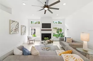 4401 Little John Trail, Sarasota, FL 34232 - Photo 11