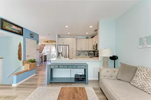 1469 Gulf Dr N, Bradenton Beach, FL 34217 - Photo 17