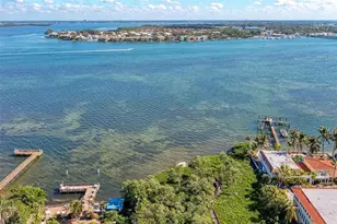 1469 Gulf Dr N, Bradenton Beach, FL 34217 - Photo 41
