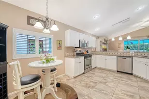4362 Beekman Pl, Sarasota, FL 34235 - Photo 19