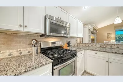 4362 Beekman Place #111, Sarasota, FL 34235 - Photo 21