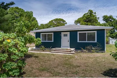 1520 19th Avenue W, Bradenton, FL 34205 - Photo 1