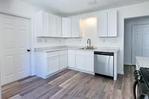 1520 19th Ave W, Bradenton, FL 34205 - Photo 5
