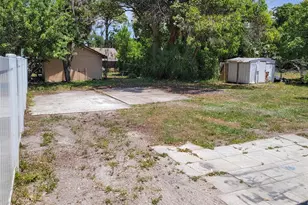 1520 19th Ave W, Bradenton, FL 34205 - Photo 17