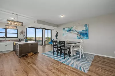 5408 Eagles Point Circle #302, Sarasota, FL 34231 - Photo 11
