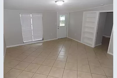 4610 Sloan Avenue, Sarasota, FL 34233 - Photo 9