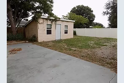 4610 Sloan Avenue, Sarasota, FL 34233 - Photo 11