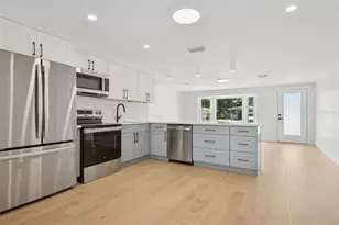 2655 Bay St, Sarasota, FL 34237 - Photo 5