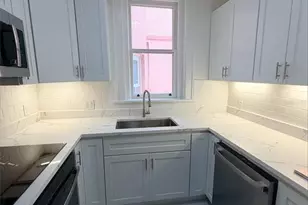 1221 N Palm Ave, Sarasota, FL 34236 - Photo 5