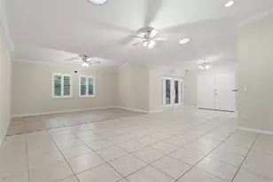 8423 Bermuda Dunes Dr, Orlando, FL 32819 - Photo 3