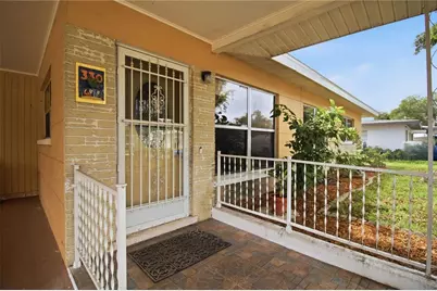 330 Crosby Court, Sarasota, FL 34237 - Photo 3