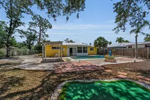 355 McArthur Ave, Sarasota, FL 34243 - Photo 5