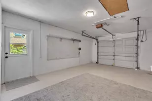 355 McArthur Ave, Sarasota, FL 34243 - Photo 25