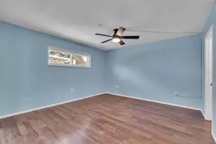 355 McArthur Ave, Sarasota, FL 34243 - Photo 15