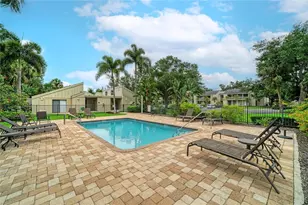 2224 Bahia Vista St, Sarasota, FL 34239 - Photo 31