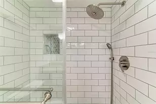 2224 Bahia Vista St, Sarasota, FL 34239 - Photo 25