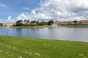3662 Parkridge Cir, Sarasota, FL 34243 - Photo 15