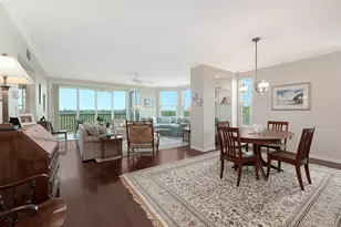 5420 Eagles Point Cir, Sarasota, FL 34231 - Photo 5