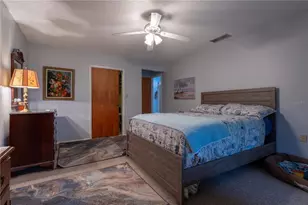 7913 Pineglen Ct, Sarasota, FL 34238 - Photo 11