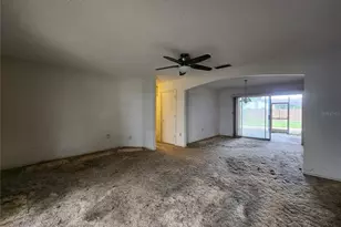 848 Ponderosa Pine Ln, Sarasota, FL 34243 - Photo 5