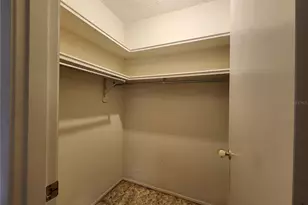 848 Ponderosa Pine Ln, Sarasota, FL 34243 - Photo 15