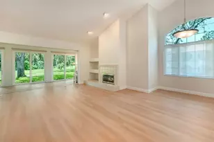 4004 Penshurst Park, Sarasota, FL 34235 - Photo 13
