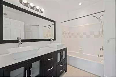 5571 Rosehill Road #104, Sarasota, FL 34233 - Photo 23