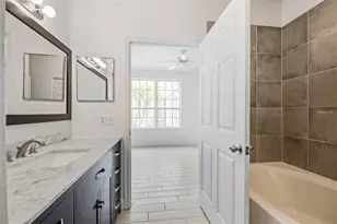 5571 Rosehill Rd, Sarasota, FL 34233 - Photo 25
