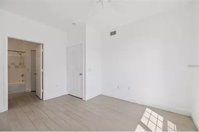 5571 Rosehill Road #104, Sarasota, FL 34233 - Photo 19