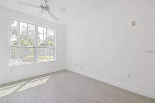 5571 Rosehill Rd, Sarasota, FL 34233 - Photo 19