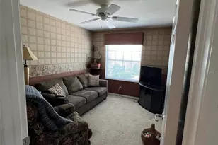 6632 Pineview Terrace, Bradenton, FL 34203 - Photo 9
