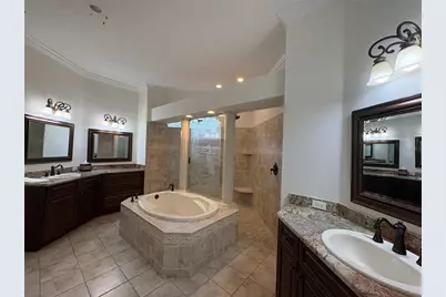2181 Calusa Lakes Boulevard, Nokomis, FL 34275 - Photo 19