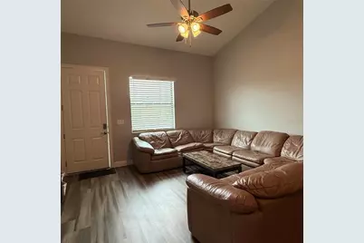 12201 Rosaro Avenue, North Port, FL 34287 - Photo 7