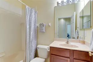 4316 Via Piedra Cir, Sarasota, FL 34233 - Photo 29