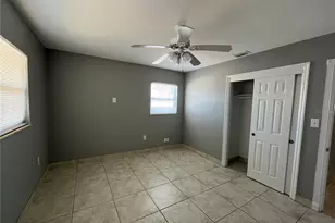 2154 Inner Cass Cir, Sarasota, FL 34231 - Photo 15