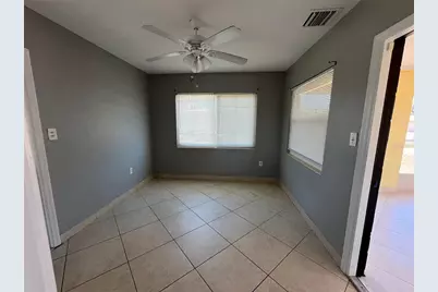 2154 Inner Cass Circle, Sarasota, FL 34231 - Photo 27