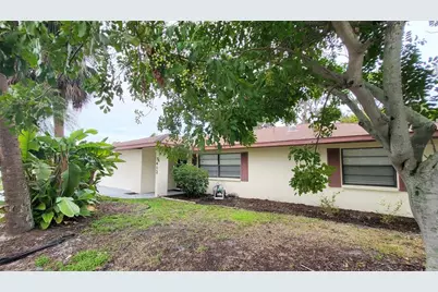 7412 5th Avenue NW, Bradenton, FL 34209 - Photo 1