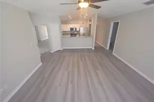 17215 Berwin Ave, Port Charlotte, FL 33948 - Photo 9