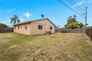 904 16th St E, Palmetto, FL 34221 - Photo 43